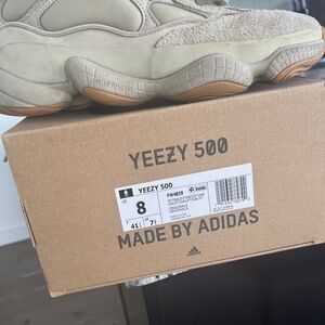 Yeezy Adidas Collector